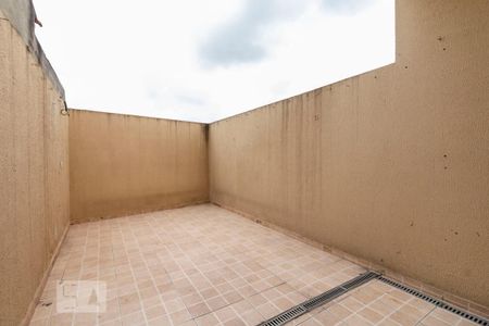 Casa para alugar com 120m², 2 quartos e 2 vagas Casa para alugar com 120m², 2 quartos e 2 vagasÁrea de Serviço