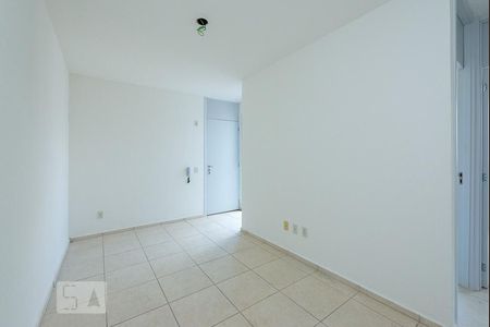 Sala de apartamento para alugar com 2 quartos, 47m² em Trevo, Belo Horizonte