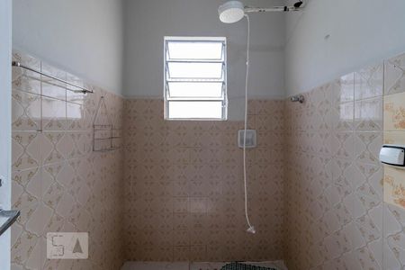 Casa para alugar com 55m², 1 quarto e sem vagaBanheiro - Chuveiro Elétrico