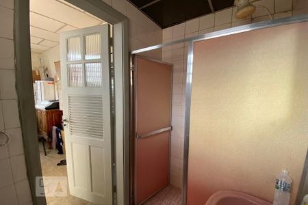 Casa à venda com 150m², 3 quartos e 4 vagas Casa à venda com 150m², 3 quartos e 4 vagasBanheiro Extra