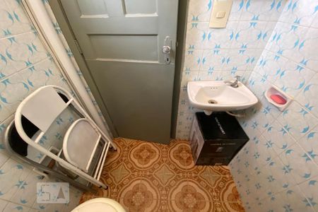 Casa à venda com 150m², 3 quartos e 4 vagas Casa à venda com 150m², 3 quartos e 4 vagasBanheiro de Serviço