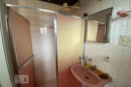 Casa à venda com 150m², 3 quartos e 4 vagas Casa à venda com 150m², 3 quartos e 4 vagasBanheiro Extra