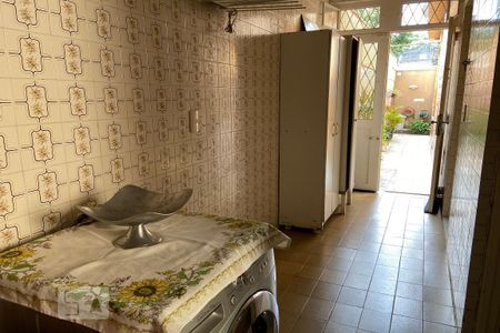 Casa à venda com 150m², 3 quartos e 4 vagas Casa à venda com 150m², 3 quartos e 4 vagasÁrea de Serviço