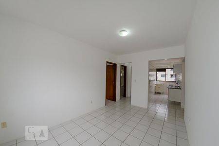 Sala de apartamento para alugar com 2 quartos, 54m² em Itacorubi, Florianópolis
