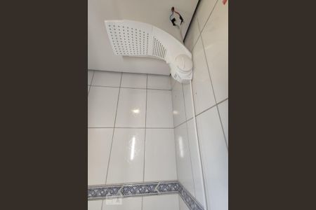 Casa à venda com 225m², 2 quartos e 1 vaga Casa à venda com 225m², 2 quartos e 1 vagaBanheiro