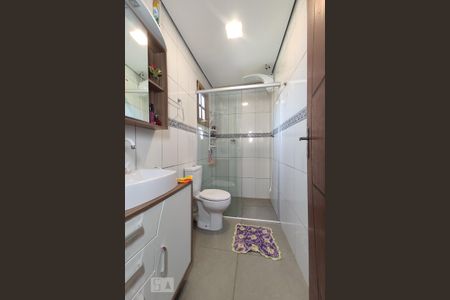 Casa à venda com 225m², 2 quartos e 1 vaga Casa à venda com 225m², 2 quartos e 1 vagaBanheiro