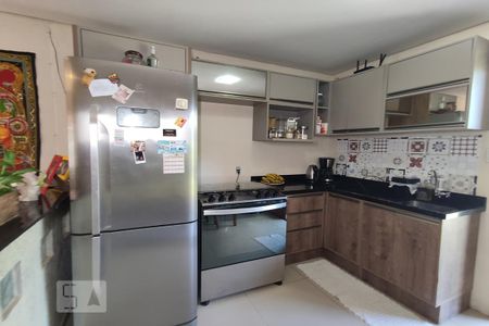 Casa à venda com 225m², 2 quartos e 1 vaga Casa à venda com 225m², 2 quartos e 1 vagaCozinha