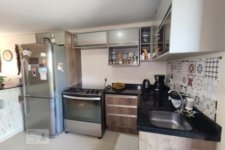 Casa à venda com 225m², 2 quartos e 1 vaga Casa à venda com 225m², 2 quartos e 1 vagaCozinha