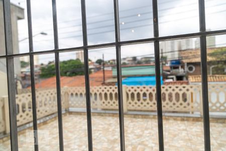 Vista de casa à venda com 4 quartos, 170m² em Jardim do Papai, Guarulhos