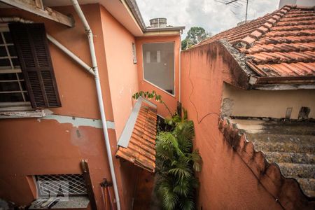 Casa à venda com 130m², 4 quartos e 2 vagas Casa à venda com 130m², 4 quartos e 2 vagasVista