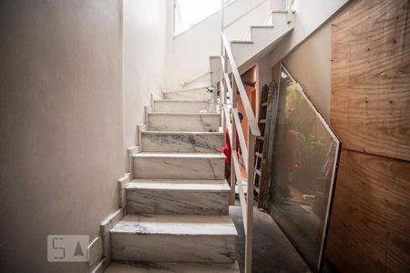 Escadas - Quartos de casa à venda com 4 quartos, 130m² em Vila Santa Catarina, São Paulo