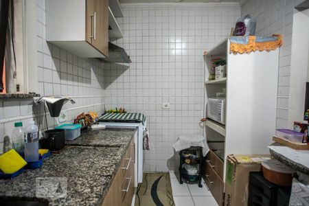 Casa à venda com 130m², 4 quartos e 2 vagas Casa à venda com 130m², 4 quartos e 2 vagasCozinha