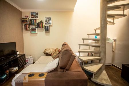 Casa à venda com 130m², 4 quartos e 2 vagas Casa à venda com 130m², 4 quartos e 2 vagasSala / Cozinha