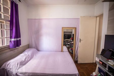 Casa à venda com 130m², 4 quartos e 2 vagas Casa à venda com 130m², 4 quartos e 2 vagasQuarto 2