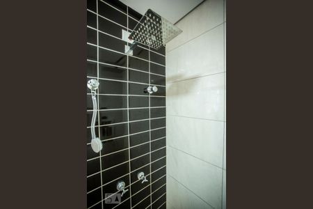 Casa à venda com 130m², 4 quartos e 2 vagas Casa à venda com 130m², 4 quartos e 2 vagasBanheiro - Torneira