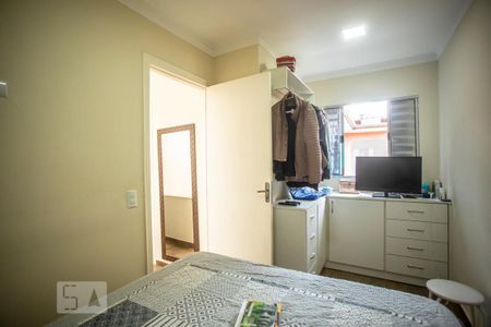 Casa à venda com 130m², 4 quartos e 2 vagas Casa à venda com 130m², 4 quartos e 2 vagasQuarto 1