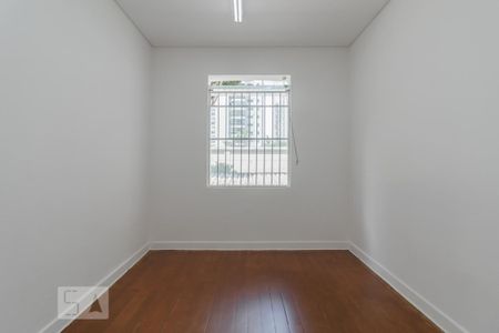 Quarto 1  de casa para alugar com 2 quartos, 70m² em Vila Clementino, São Paulo