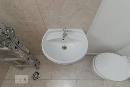 Banheiro de casa para alugar com 2 quartos, 70m² em Vila Clementino, São Paulo
