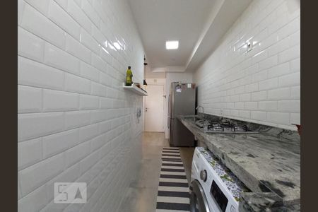 Apartamento à venda com 72m², 2 quartos e 2 vagas Apartamento à venda com 72m², 2 quartos e 2 vagasCozinha