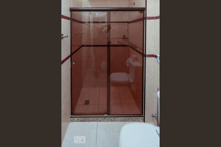 Apartamento à venda com 230m², 4 quartos e 2 vagas Apartamento à venda com 230m², 4 quartos e 2 vagasBanheiro