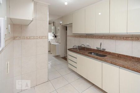 Apartamento à venda com 230m², 4 quartos e 2 vagas Apartamento à venda com 230m², 4 quartos e 2 vagasCozinha