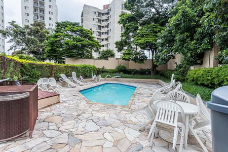 Apartamento à venda com 58m², 2 quartos e 1 vagaÁrea comum - Piscina