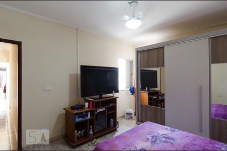 Casa à venda com 525m², 7 quartos e 2 vagas Casa à venda com 525m², 7 quartos e 2 vagasQuarto 2