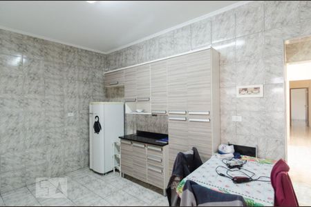 Casa à venda com 525m², 7 quartos e 2 vagas Casa à venda com 525m², 7 quartos e 2 vagasCozinha