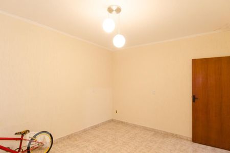 Casa à venda com 525m², 7 quartos e 2 vagas Casa à venda com 525m², 7 quartos e 2 vagasQuarto 2