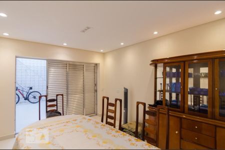 Casa à venda com 525m², 7 quartos e 2 vagas Casa à venda com 525m², 7 quartos e 2 vagasCopa