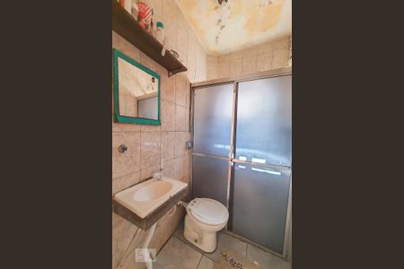 Casa à venda com 267m², 2 quartos e 5 vagasBanheiro