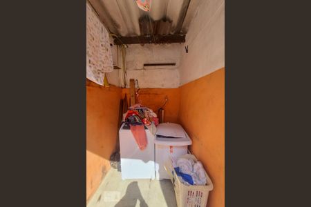 Casa à venda com 267m², 2 quartos e 5 vagasLavanderia