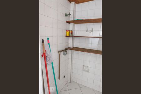 Apartamento para alugar com 70m², 2 quartos e 1 vagaÁrea de Serviço