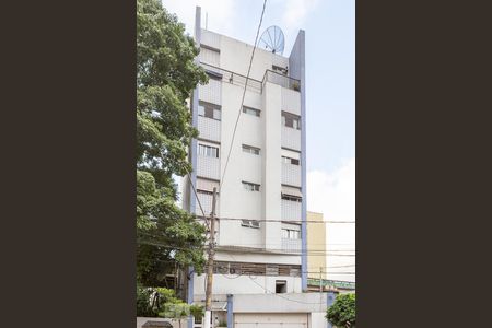 Apartamento para alugar com 70m², 2 quartos e 1 vagaFachada