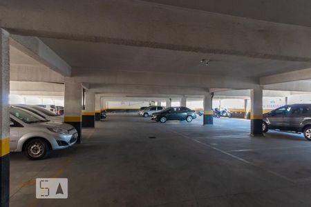 Apartamento para alugar com 42m², 2 quartos e 1 vaga Apartamento para alugar com 42m², 2 quartos e 1 vagaGaragem