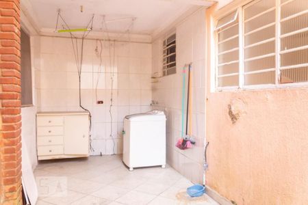 Casa para alugar com 200m², 6 quartos e 6 vagas Casa para alugar com 200m², 6 quartos e 6 vagasÁrea de Serviço