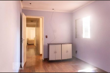 Casa para alugar com 200m², 6 quartos e 6 vagas Casa para alugar com 200m², 6 quartos e 6 vagasQuarto 3