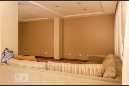 Sala de casa para alugar com 6 quartos, 200m² em Socorro, São Paulo