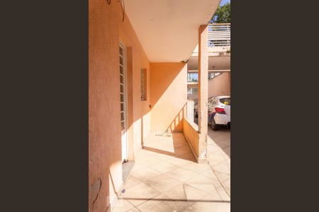 Casa para alugar com 200m², 6 quartos e 6 vagas Casa para alugar com 200m², 6 quartos e 6 vagasQuintal