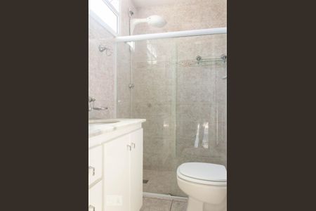 Casa para alugar com 200m², 6 quartos e 6 vagas Casa para alugar com 200m², 6 quartos e 6 vagasBanheiro Suíte