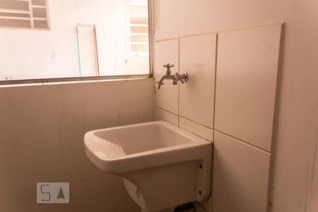 Casa para alugar com 200m², 6 quartos e 6 vagas Casa para alugar com 200m², 6 quartos e 6 vagasÁrea de Serviço Casa 2