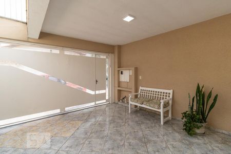 Casa para alugar com 145m², 3 quartos e 2 vagas Casa para alugar com 145m², 3 quartos e 2 vagasQuintal