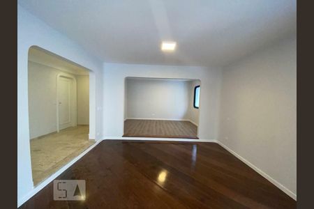 Apartamento à venda com 293m², 3 quartos e 4 vagasSala