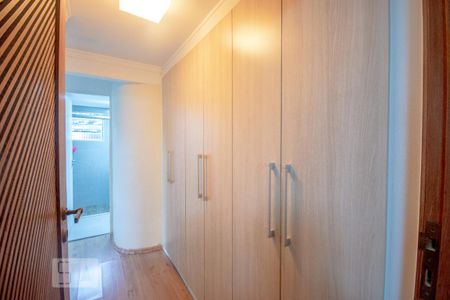 Apartamento à venda com 74m², 2 quartos e 1 vagaCloset