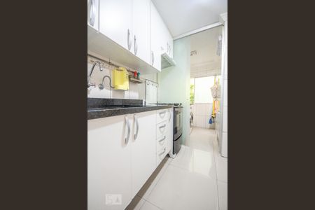 Apartamento à venda com 74m², 2 quartos e 1 vagaCozinha