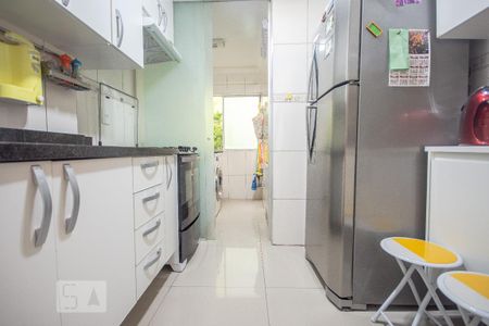 Apartamento à venda com 74m², 2 quartos e 1 vagaCozinha