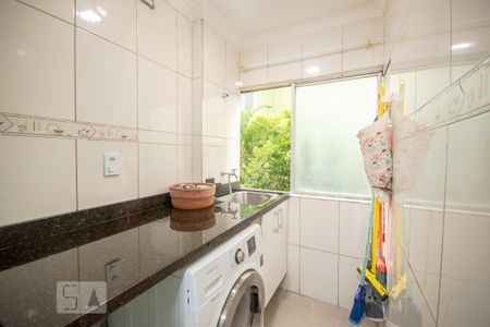 Apartamento à venda com 74m², 2 quartos e 1 vagaÁrea de Serviço