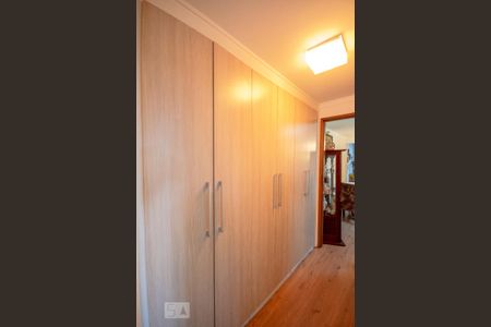 Apartamento à venda com 74m², 2 quartos e 1 vagaCloset