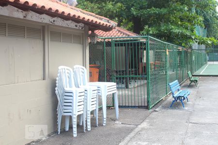 Apartamento para alugar com 55m², 2 quartos e 1 vagaÁrea comum - Salão de festas