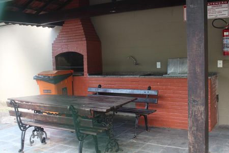 Apartamento para alugar com 55m², 2 quartos e 1 vagaÁrea comum - Churrasqueira